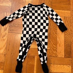 Little sleepies Cool Checks print crescent zipper onsie